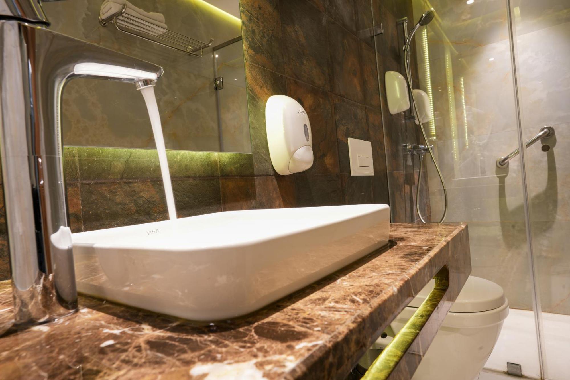 First Suites Hotel 拉巴特 外观 照片