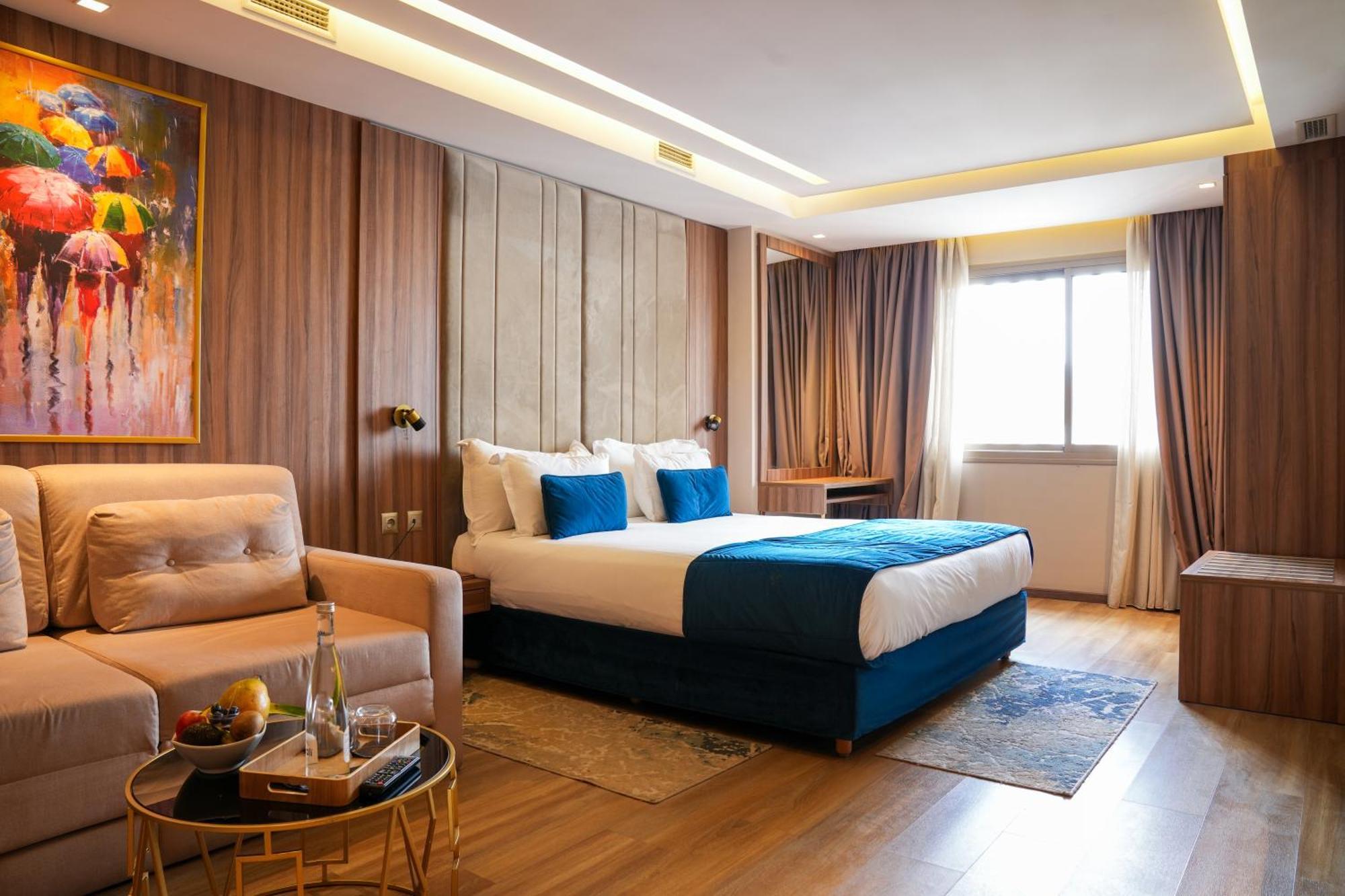 First Suites Hotel 拉巴特 外观 照片
