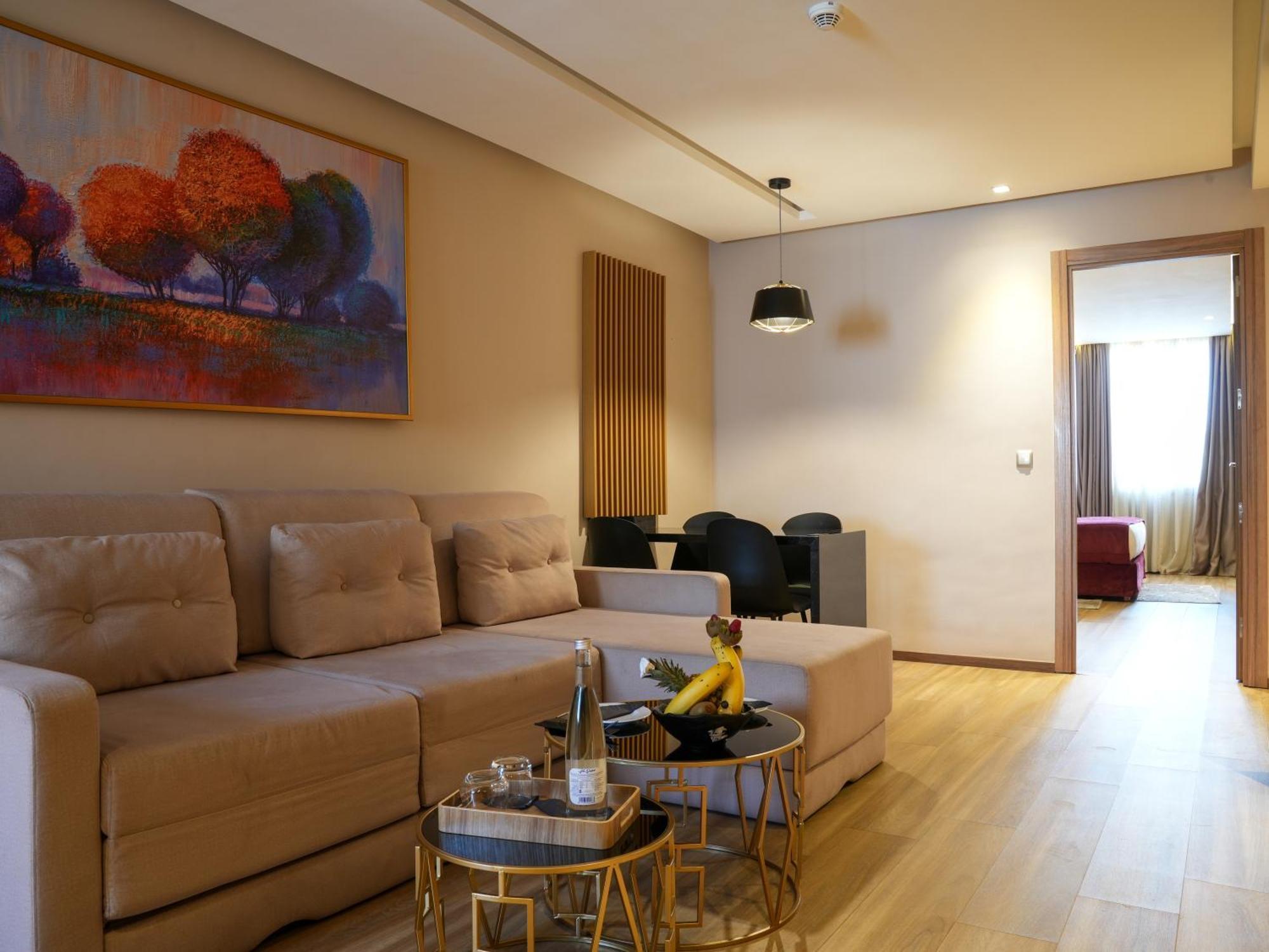 First Suites Hotel 拉巴特 外观 照片