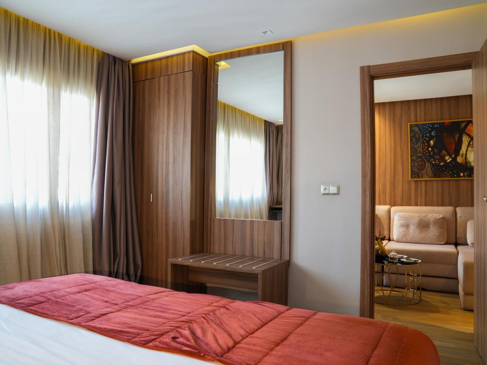 First Suites Hotel 拉巴特 外观 照片