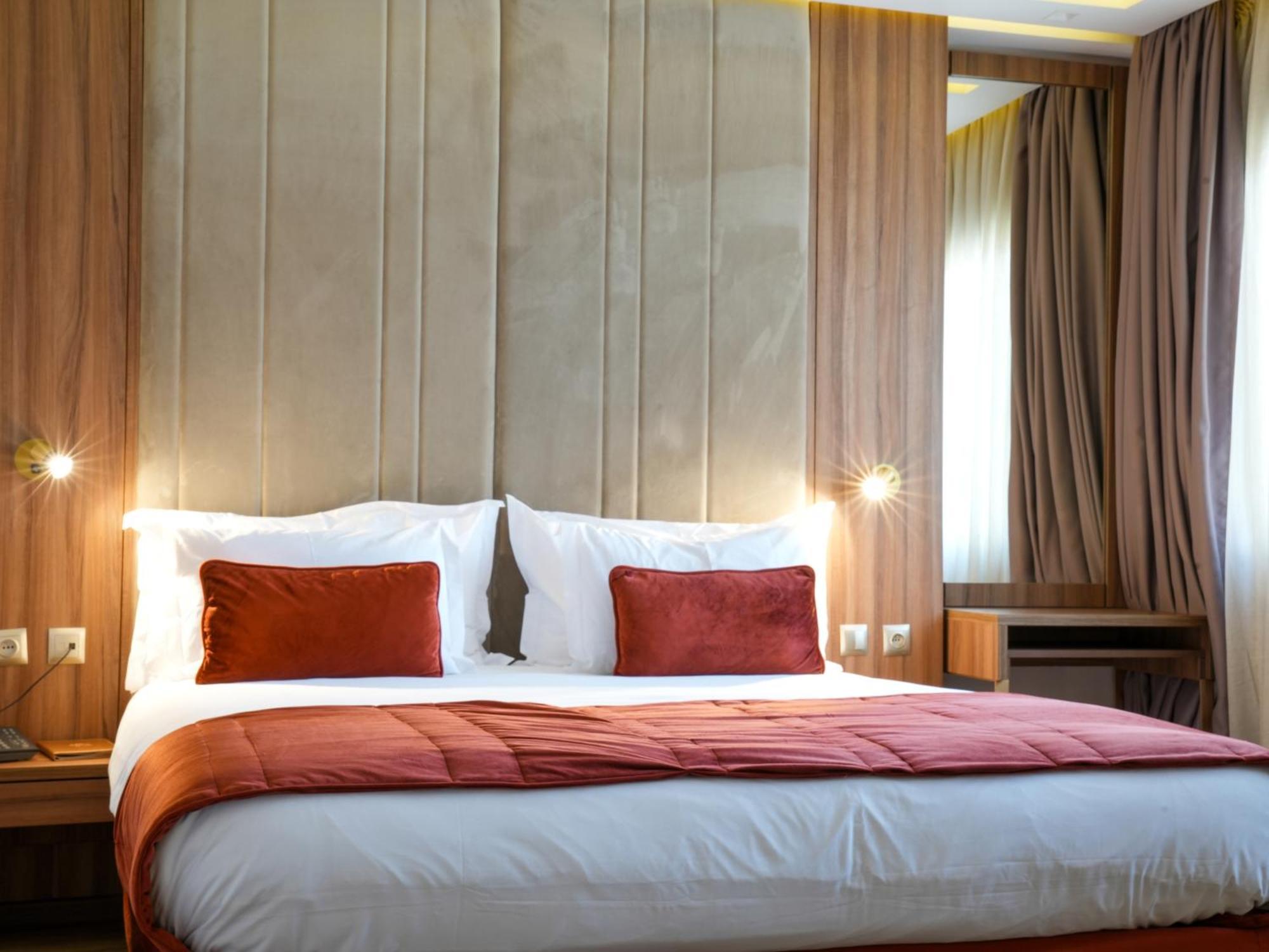 First Suites Hotel 拉巴特 外观 照片